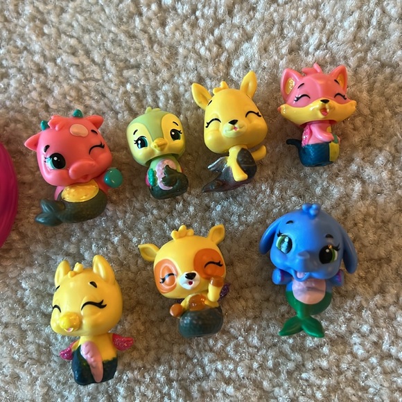 Hatchimals Colleggtibles Mermaid Figurines -  Lot of 7 - Picture 2 of 2